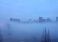 nebbia padania lombardia milano 120x86 - Meteo Varese: domani nubi sparse, poi schiarite e temperature in aumento