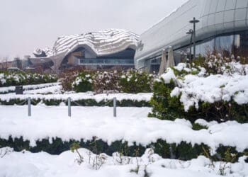 due tipi di nevicata 350x250 - METEO DIDATTICA: il FAVONIO, o FOHN. Un classico VENTO LOMBARDO