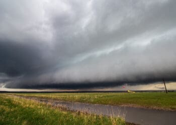 squall line 350x250 - METEO CRONACA: ALLUVIONE a Malpensa! I motivi