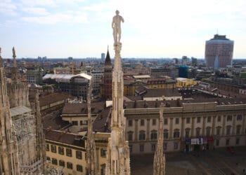 milano lombardia ottobre 350x250 - Meteo LOMBARDIA, alta pressione, ma viene lo smog in pianura