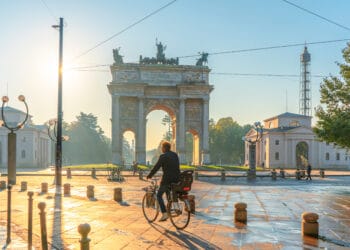 ottobre soleggiato milano lombardia 350x250 - Meteo Lombardia della Protezione Civile per rischio neve per l'8 Dicembre