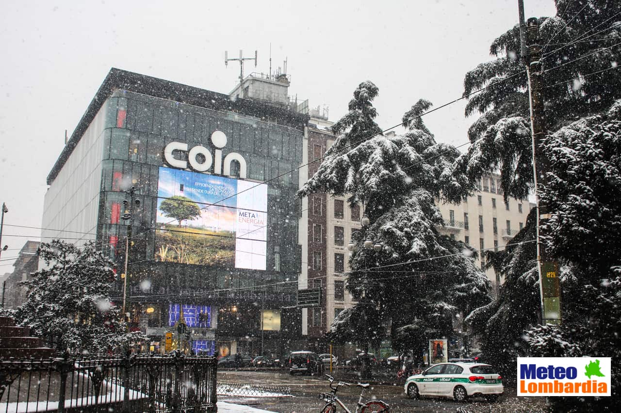 neve a milano6 - Meteo LOMBARDIA, e la neve a Milano