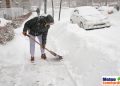 Meteo con neve su Alpi e Prealpi della Lombardia.