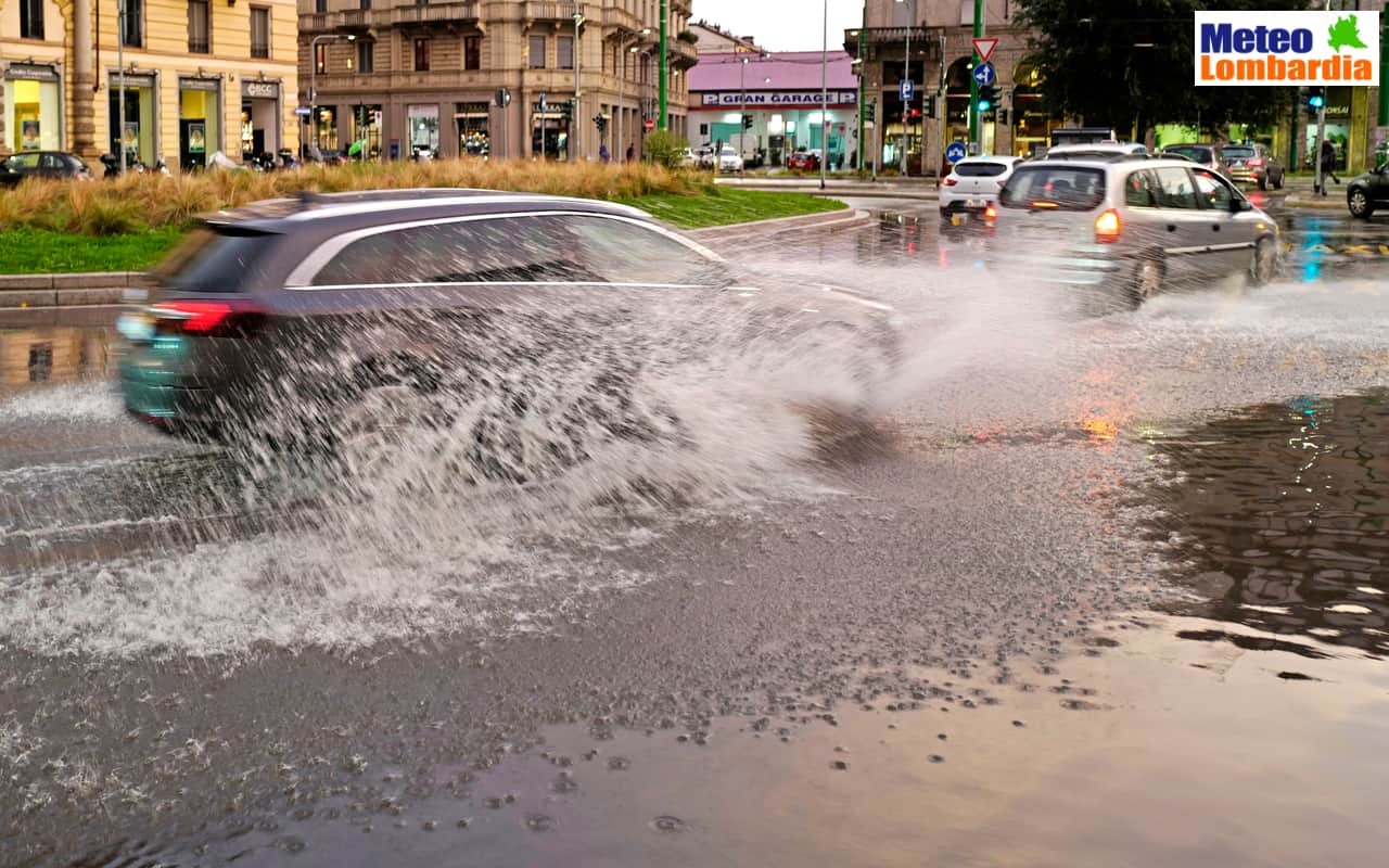 shutterstock 1222552774 - Meteo LOMBARDIA: piogge e temporali come non succedeva da tanto tempo